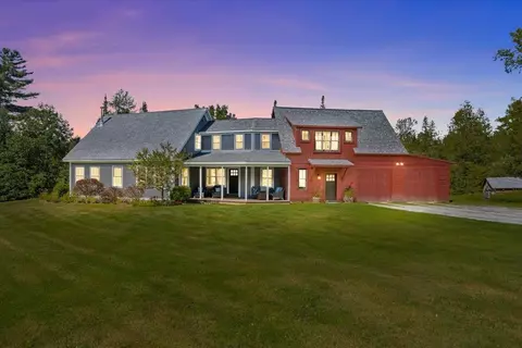 341 Forestdale Farm Ln, Stowe, VT 05672