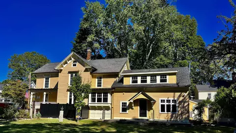 19 Union St, Exeter, NH 03833