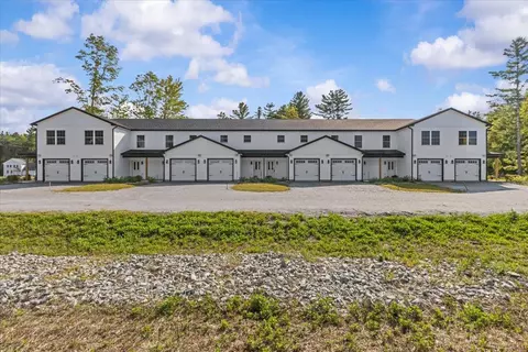 7 Willys Ln #103, Milton, VT 05468