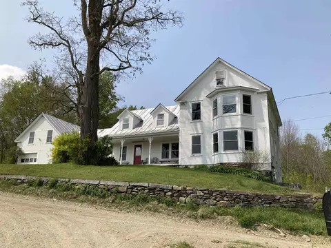 26 Carter Rd, Johnson, VT 05656