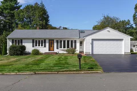 112 Woodcrest Ct, Manchester, NH 03109