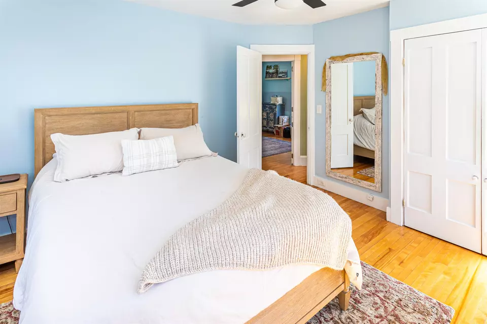 Bedroom - 281 Dennett St, Portsmouth, NH 03801 photo 2 of 5