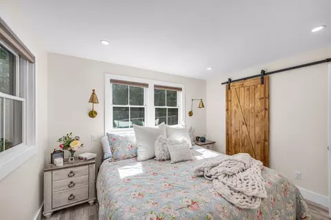 Bedroom - 794 White Rd, Windham, VT 05359 photo 8 of 8