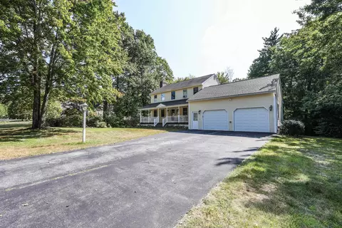 41 Lindsay Rd, Hooksett, NH 03106