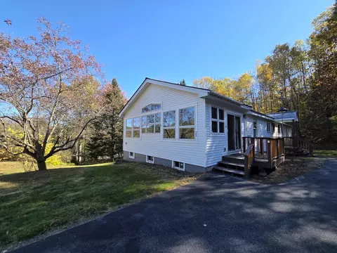 21 Evenchance Rd, Enfield, NH 03748