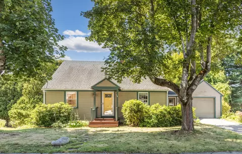 99 Meadow Rd, Portsmouth, NH 03801
