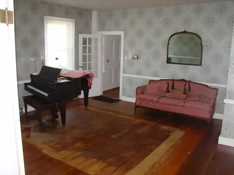 Living - 1441 E Main St, Poultney, VT 05764 photo 1 of 1
