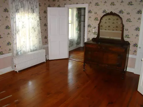 Bedroom - 1441 E Main St, Poultney, VT 05764 photo 2 of 3