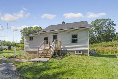 93 Old Dover Point Rd #A, Dover, NH 03820