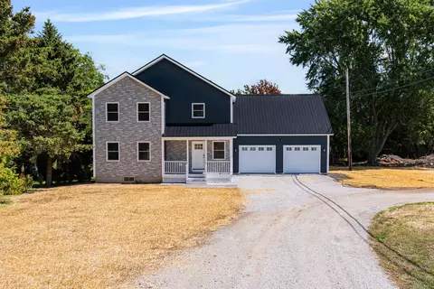 2159 Hathaway Point Rd, Georgia, VT 05478
