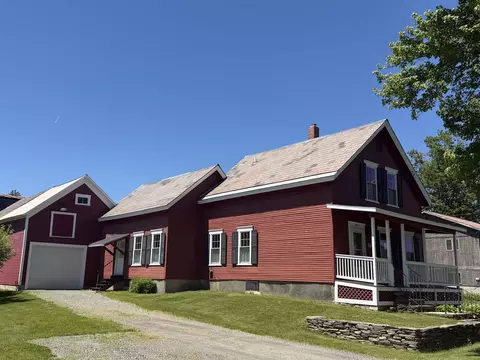 447 Elm St, Chester, VT 05143