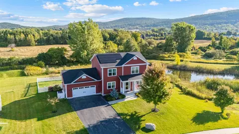 479 Harbor View Dr, St. Albans Town, VT 05478