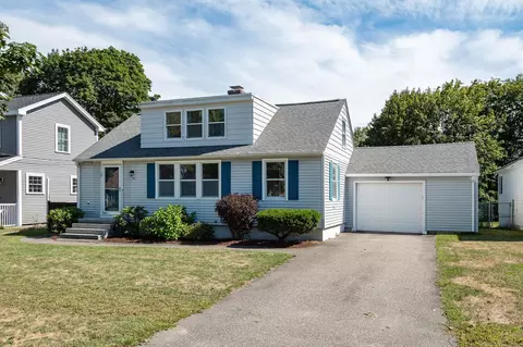 166 Decatur Rd, Portsmouth, NH 03801