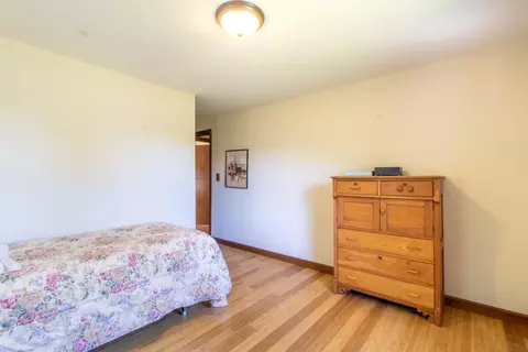 Bedroom - 3041 Cross Rd, Jay, VT 05859 photo 7 of 7
