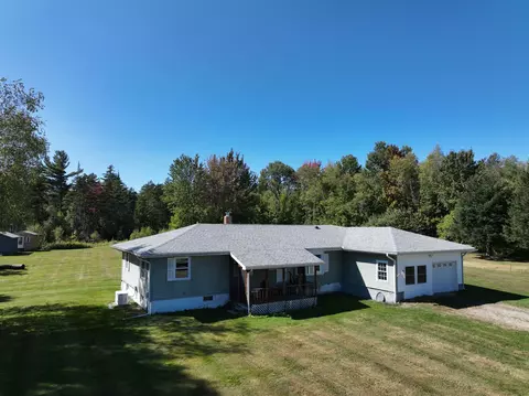Exterior - 3041 Cross Rd, Jay, VT 05859 photo 21 of 23