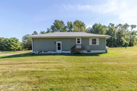 Exterior - 3041 Cross Rd, Jay, VT 05859 photo 18 of 23