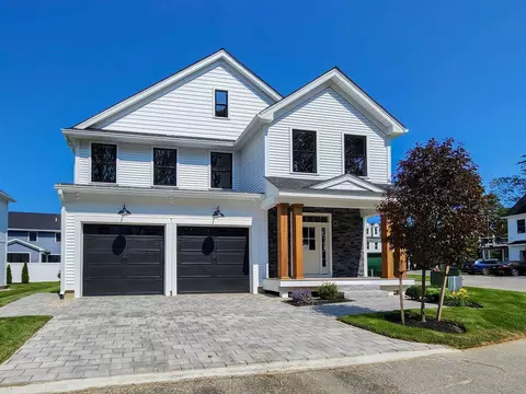 7 Woodbury Avenue #7, Portsmouth, NH 03801