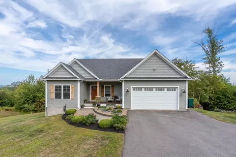 126 Boynton Hill Rd, Milford, NH 03055