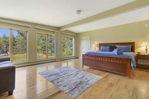 Bedroom - 288 Cedar Ln, Peru, VT 05152 photo 2 of 12