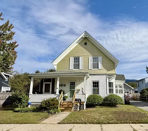 15 Rich St, Northumberland, NH 03582