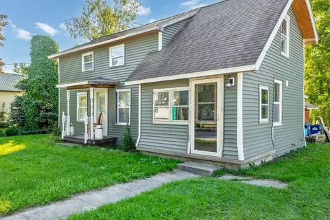 129 N Main St, Alburgh, VT 05440