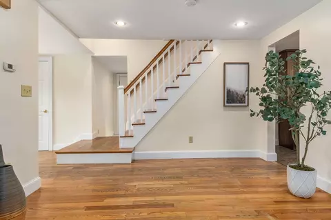 Entry Way - 51 Granite St, Portsmouth, NH 03801 photo 1 of 4