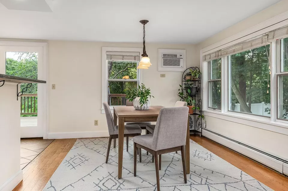 Dining - 51 Granite St, Portsmouth, NH 03801 photo 2 of 4