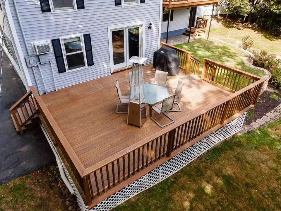 Exterior - 51 Granite St, Portsmouth, NH 03801 photo 6 of 10