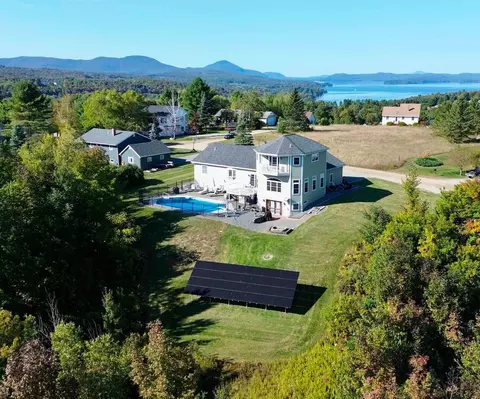 80 Roberge St, Newport, VT 05855