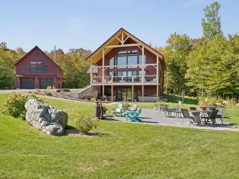 242 Meadow Brook Dr, Starksboro, VT 05487