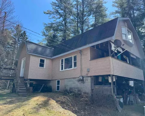 686 Wing Rd, Bethlehem, NH 03574