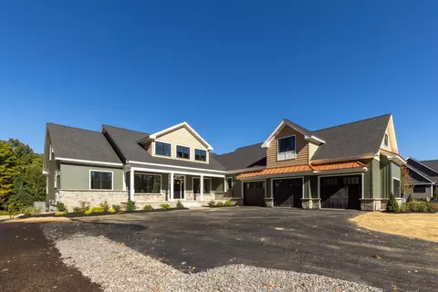 10 Shipwright Way, Newington, NH 03801