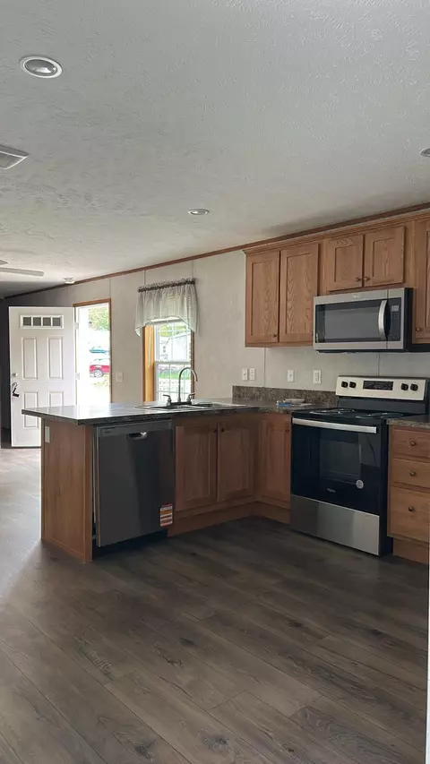 134 Hillside Dr, Starksboro, VT 05487