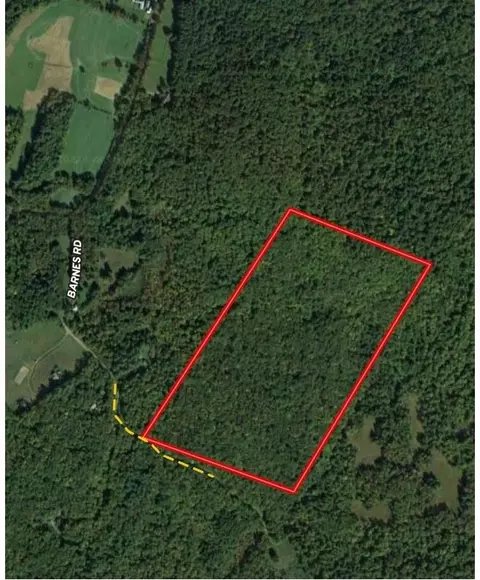 389 Smedley Rd, Royalton, VT 05068