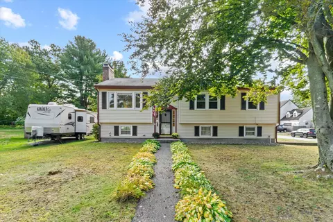 11 Marsh Ave, Salem, NH 03079