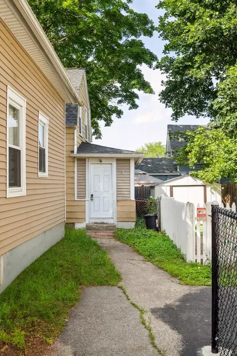3 12 Beacon Ct, Nashua, NH 03064
