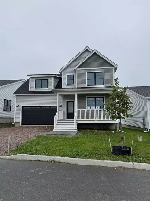 31 Russet Rd, South Burlington, VT 05403