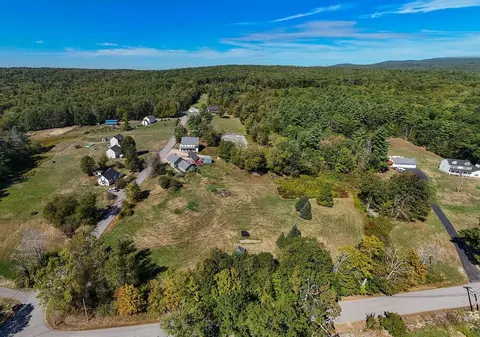 View/Area - 147 Middle Rd, Deerfield, NH 03037 photo 1 of 2