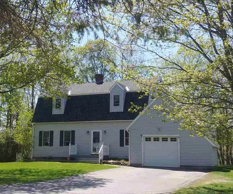 5 Vancor Dr, Rockingham, VT 05154