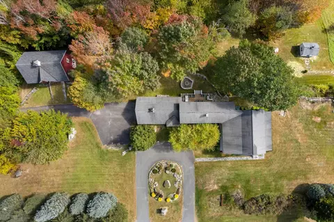 View/Area - 56 Handle Rd, Dover, VT 05356 photo 2 of 4