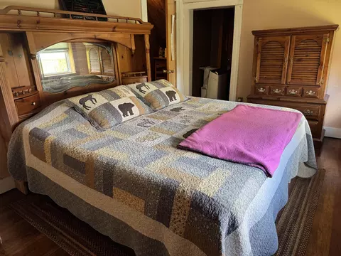 Bedroom - 88 Gillen Ave, Johnson, VT 05656 photo 5 of 7