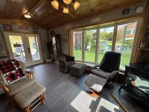 Living - 88 Gillen Ave, Johnson, VT 05656 photo 5 of 10