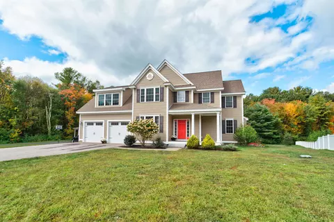 24 Griffin Rd, Londonderry, NH 03053