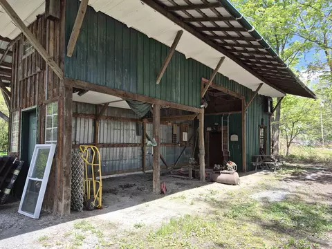 35 Pleasant St, Northfield, VT 05663