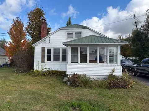 46 Wilkins St, Morristown, VT 05661