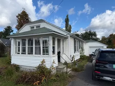 46 Wilkins St, Morristown, VT 05661