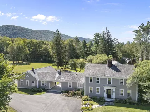 1182 1184 East Manchester Rd, Manchester, VT 05255