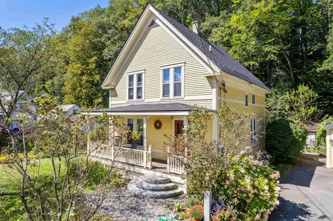 1612 Hartford Ave, Hartford, VT 05001