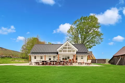 85 Pallottas Hill Rd, Ludlow, VT 05149