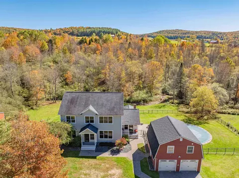 975 Sanders Cir, East Montpelier, VT 05651
